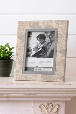 Threshold 5x7 Fabric Photo Frame Linen Botanical Floral Gray Trim Neutral...